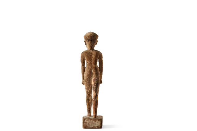 تمثال مصرى من الخشب للبيع فى مزاد كريستيز  (1)