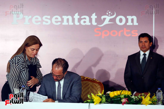 توقيع بروتوكولين تعاون بين بريزنتشن ووزارة الشباب و الرياضه  (3)