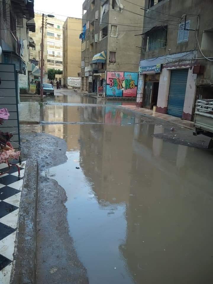 مياه الأمطار بشوارع منطقة التمليك