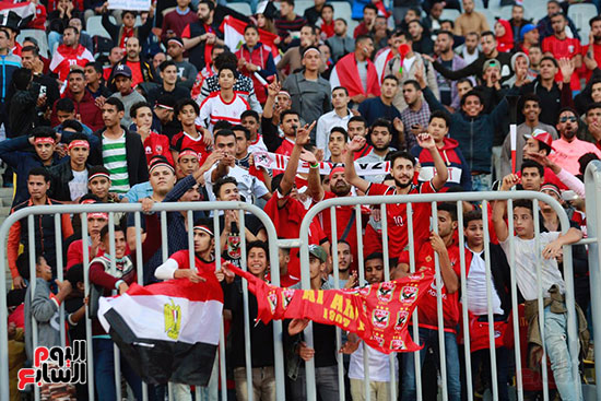 اقبال جماهيرى ضعيف قبل مباراة مصر وتونس (13)