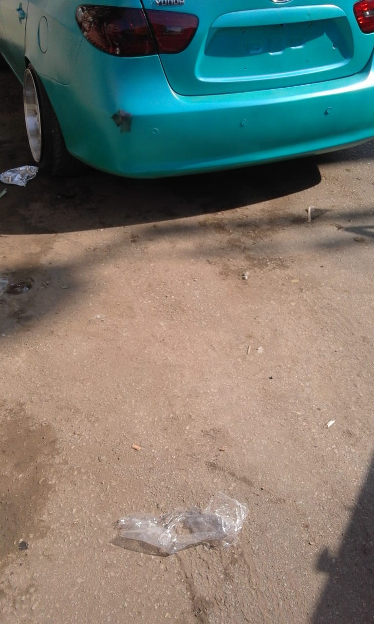 سيارة بدون لوحات سيارة بدون لوحات