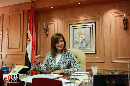 وزيرة الدولة للهجرة وشئون المصريين بالخارج فى حوارها لـاليوم السابع (9)