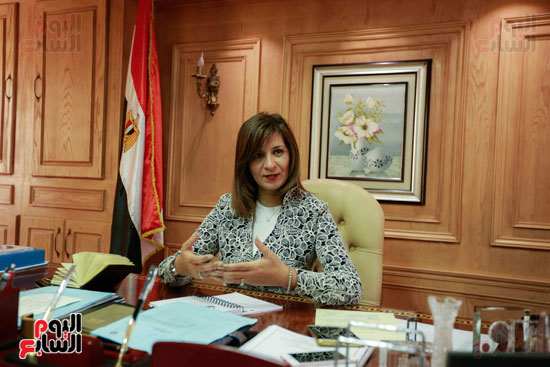 وزيرة الدولة للهجرة وشئون المصريين بالخارج فى حوارها لـاليوم السابع (8)