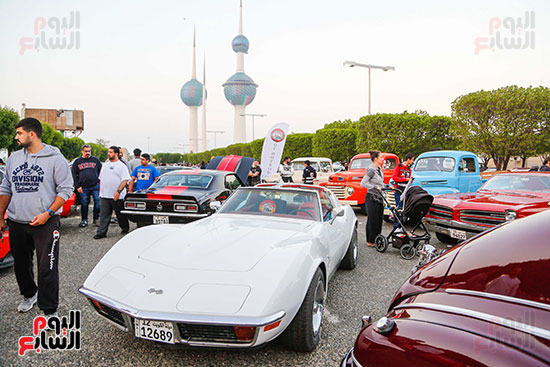 معارض السيارات القديمة بالكويت (11)