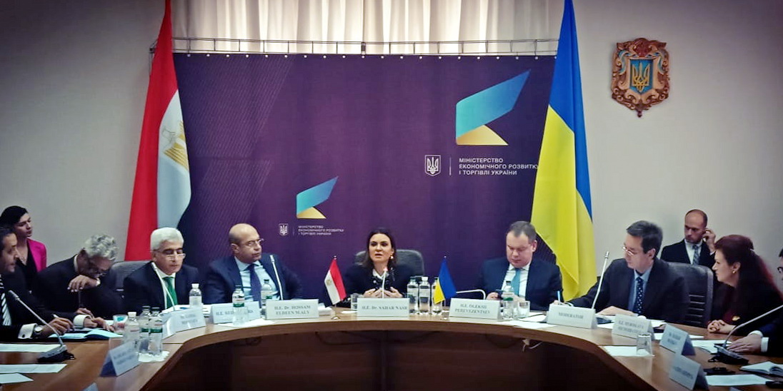 سحر نصر وزيرة الاستثمار خلال لقائها مع الشركات الأوكرانية