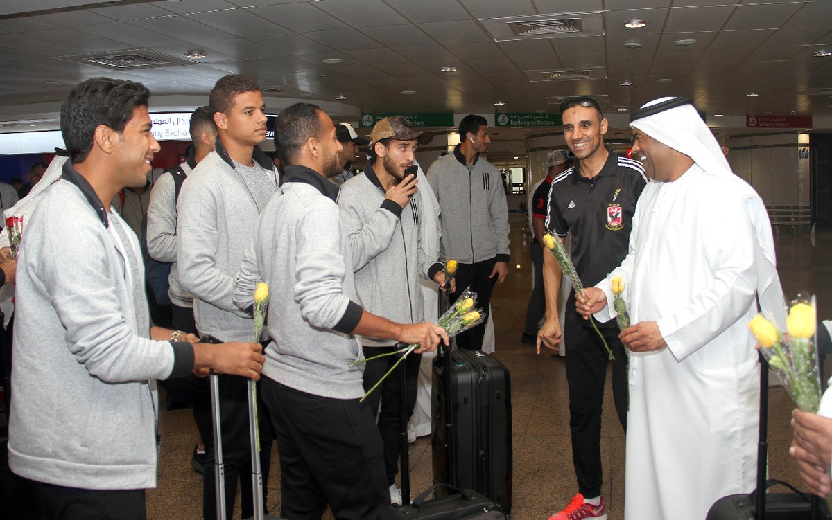 الاهلي  يصل الامارات