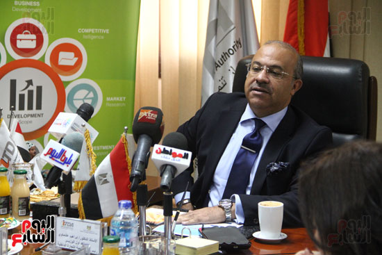 إبراهيم عشماوى، مساعد أول وزير التموين للاستثمار ورئيس جهاز تنمية التجارة الداخلية (4)