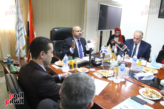 إبراهيم عشماوى، مساعد أول وزير التموين للاستثمار ورئيس جهاز تنمية التجارة الداخلية (25)