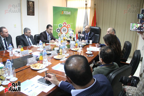 إبراهيم عشماوى، مساعد أول وزير التموين للاستثمار ورئيس جهاز تنمية التجارة الداخلية (10)
