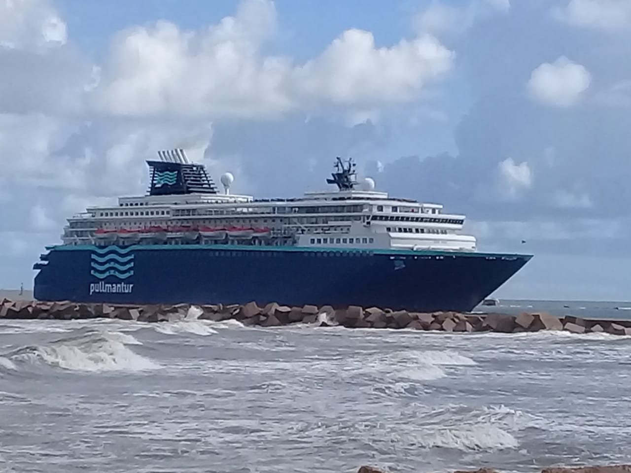 ميناء بورسعيد السياحى يستقبل سفينة الركاب الضخمة HORIZON (3)