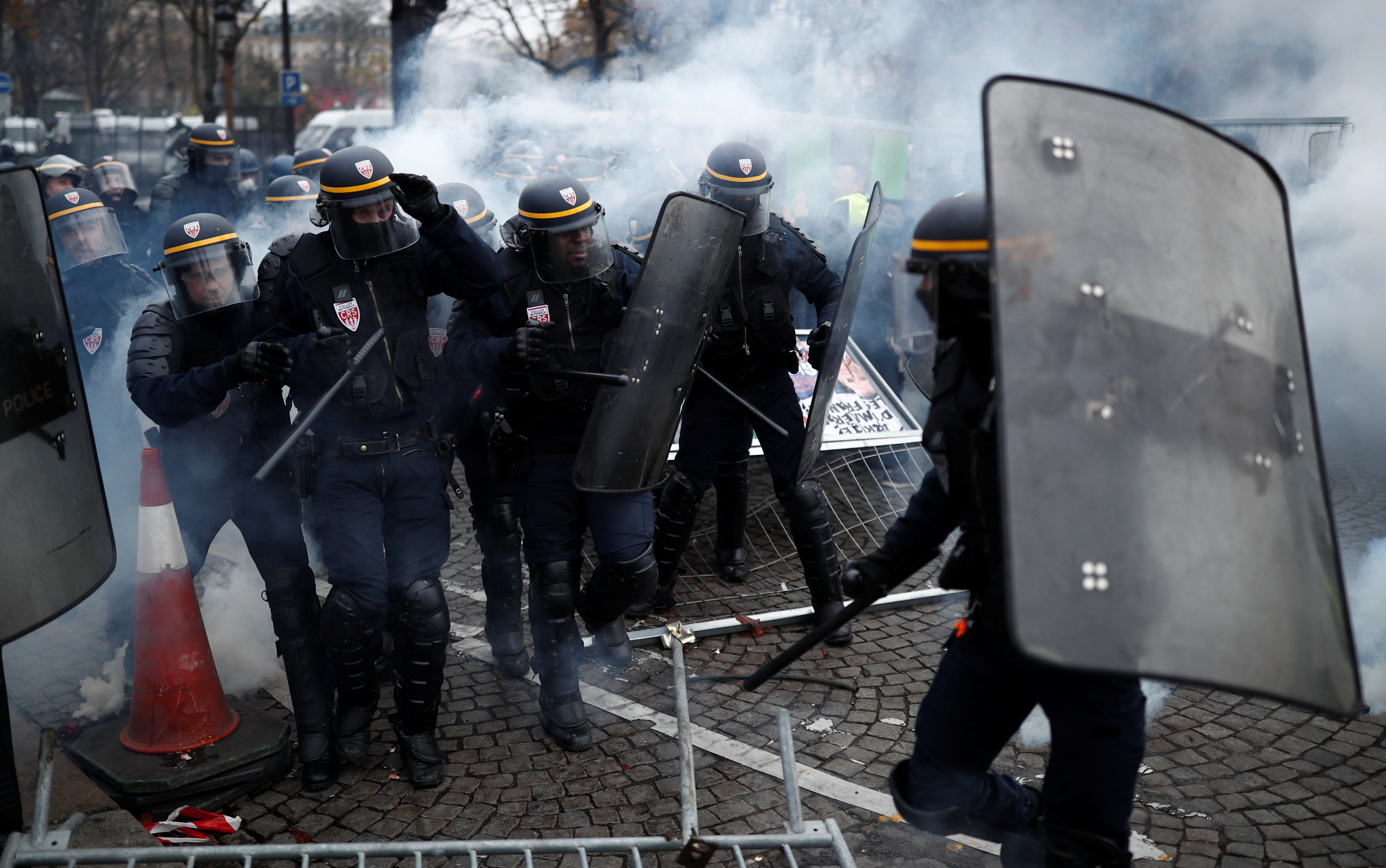 اشتباكات الشرطة الفرنسية