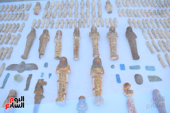 وزير الآثار يعلن اكتشاف مقبرة ثاو آر خت إف بالأقصر (30)