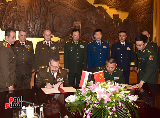 زيارة الفريق محمد فريد رئيس أركان حرب القوات المسلحة للصين (4)