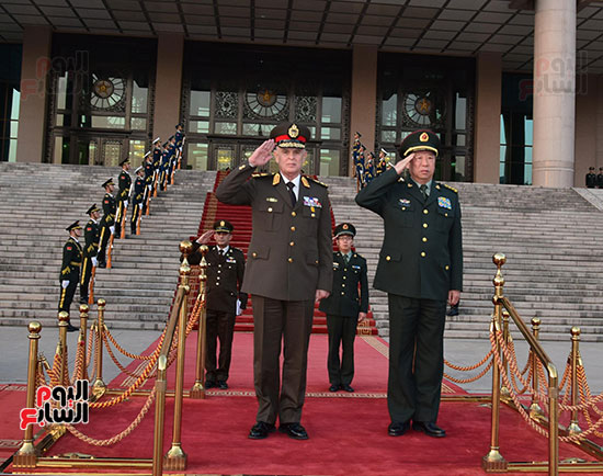 زيارة الفريق محمد فريد رئيس أركان حرب القوات المسلحة للصين (1)