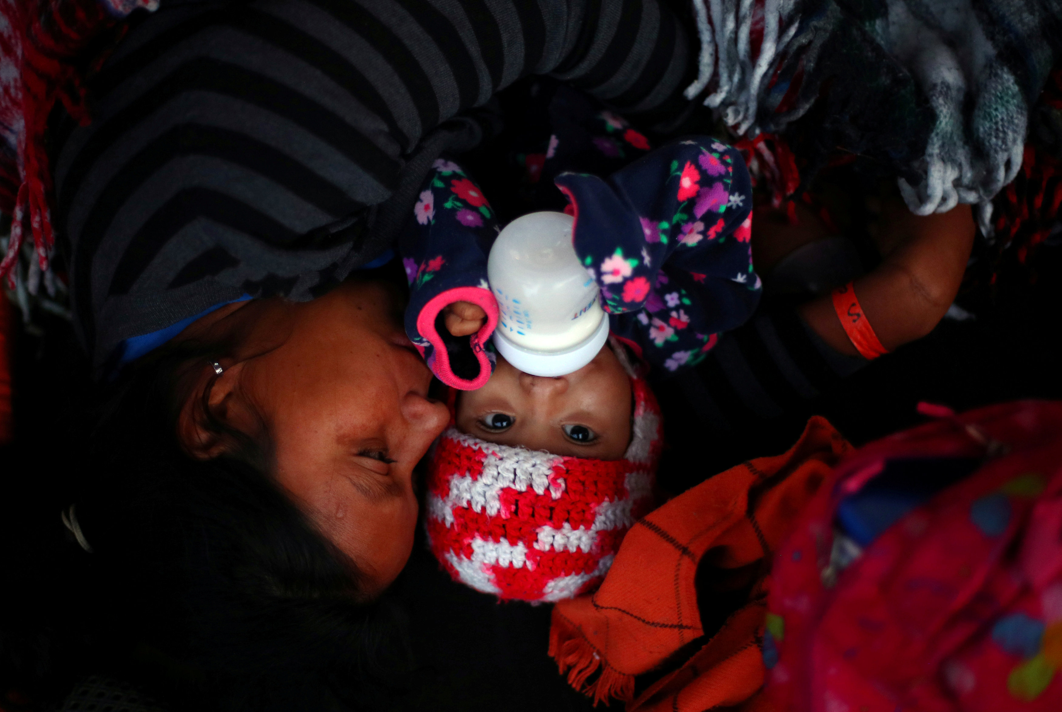 آلاف المهاجرون فى مخيم للايواء بالمكسيك (5)