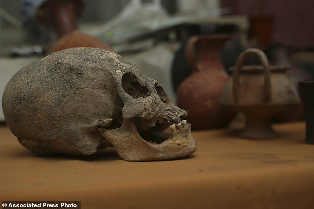  العثور على مخبأ يضم مقبرة جماعية تعود لعصر "الإنكا" ببوليفيا 32056-wire-6314022-1542467998-725_634x422