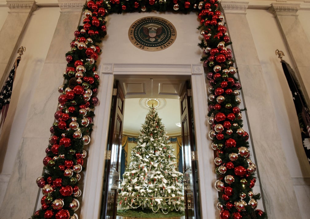 ديكور البيت الأبيض فى كريسماس 2006