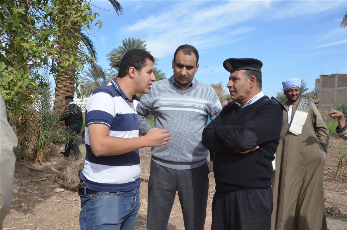 محافظة الأقصر تنجح في إزالة 95 حالة تعدي علي الأراضي الزراعية بمدينة إسنا والزينية (7)
