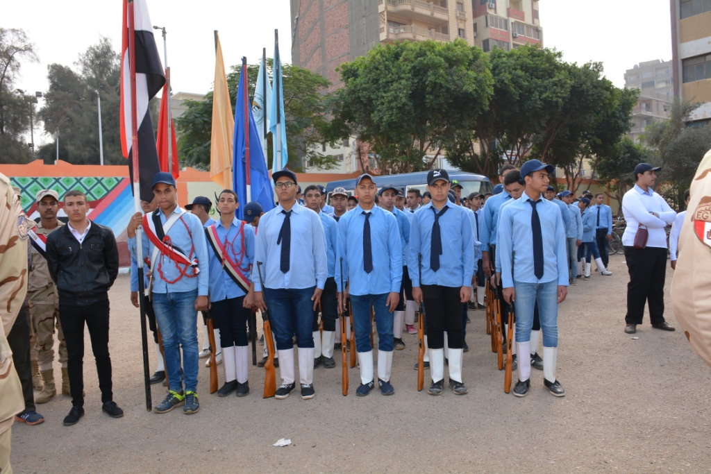 جامعة أسيوط تشارك مدرسة ناصر العسكرية احتفالها (20)
