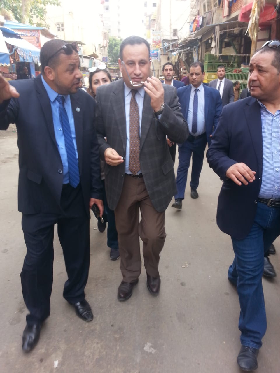 محافظ الاسكندرية يتفقد مستشفى دار اسماعيل و منطقة اللبان (5)