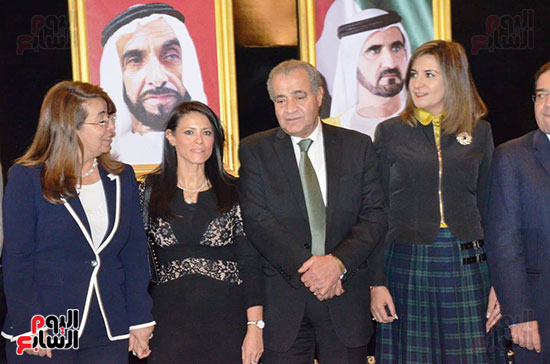 سفارة الإمارات بالقاهرة تحتفل بالعيد الوطنى الـ ٤٧ بحضور وزراء وإعلاميين (58)