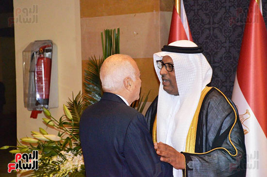 سفارة الإمارات بالقاهرة تحتفل بالعيد الوطنى الـ ٤٧ بحضور وزراء وإعلاميين (41)