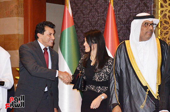 سفارة الإمارات بالقاهرة تحتفل بالعيد الوطنى الـ ٤٧ بحضور وزراء وإعلاميين (57)