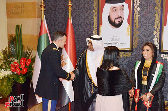 سفارة الإمارات بالقاهرة تحتفل بالعيد الوطنى الـ ٤٧ بحضور وزراء وإعلاميين (43)