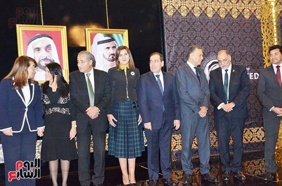 سفارة الإمارات بالقاهرة تحتفل بالعيد الوطنى الـ ٤٧ بحضور وزراء وإعلاميين (54)