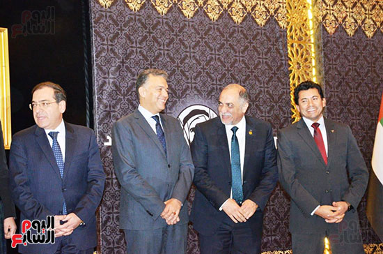 سفارة الإمارات بالقاهرة تحتفل بالعيد الوطنى الـ ٤٧ بحضور وزراء وإعلاميين (53)