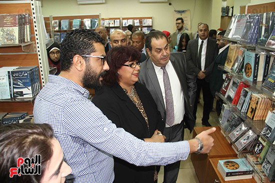 افتتاح مكتبة المترجم بحضور وزيرة الثقافة (6)