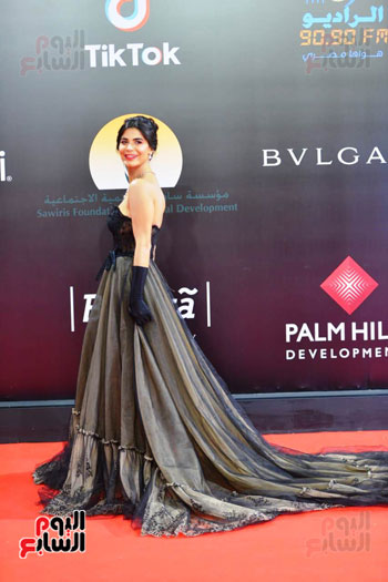 ÙÙØ¶Ø© Ø§ÙØ¸ÙØ± Ø§ÙØ¹Ø§Ø±Ù ØªØ³ÙØ·Ø± Ø¹ÙÙ Ø¥Ø·ÙØ§ÙØ§Øª Ø§ÙÙØ¬ÙØ§Øª ÙÙ ÙÙØ±Ø¬Ø§Ù Ø§ÙÙØ§ÙØ±Ø© (3)