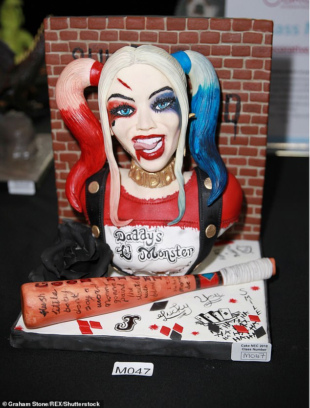 كعكة Harley Quinn من فيلمSuicide Squad