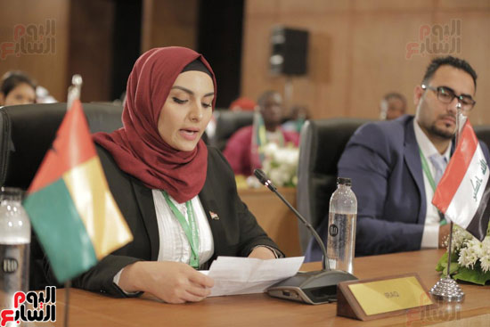 محاكاة القمة العربية الأفريقية بمنتدى شباب العالم (4)