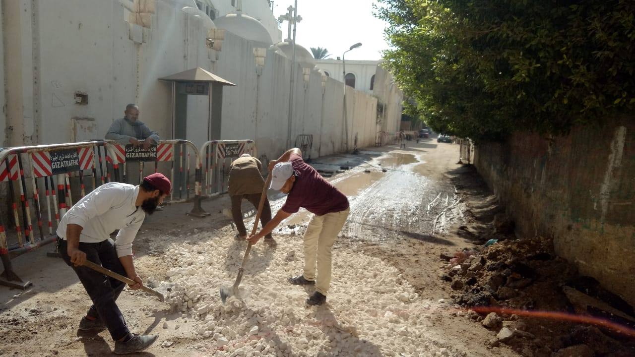 عمال الحى