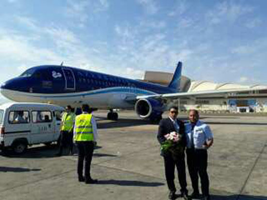 مطار شرم الشيخ يستقبل الفوج السياحي الأول من أذربيجان (2)
