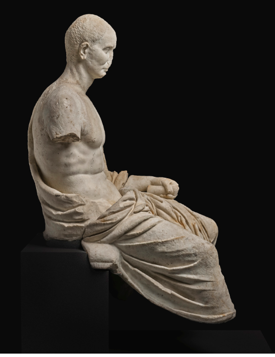  تمثال الشاعر الرومانى  (3)