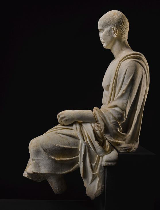  تمثال الشاعر الرومانى  (1)