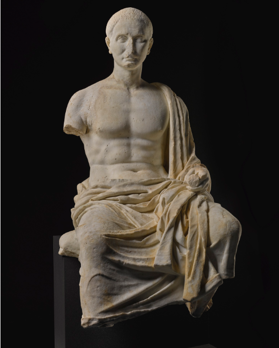  تمثال الشاعر الرومانى  (4)
