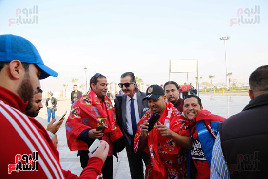 مغادرة الجمهور المصرى لتونس (6)