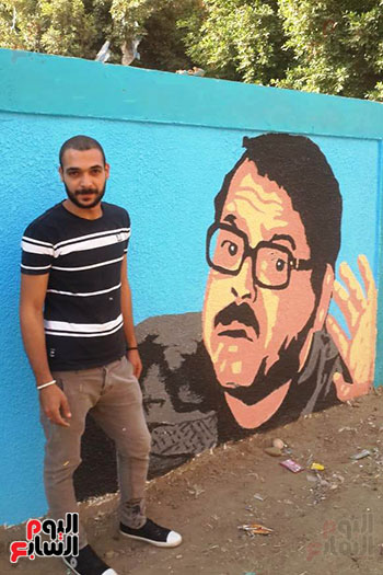 ياسر الدينارى.. رسام احترف فن  الجرافيتى وجداريات الشوارع ببنى سويف (1)