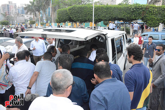 تشييع جثمان الإعلامية نادية صالح (4)