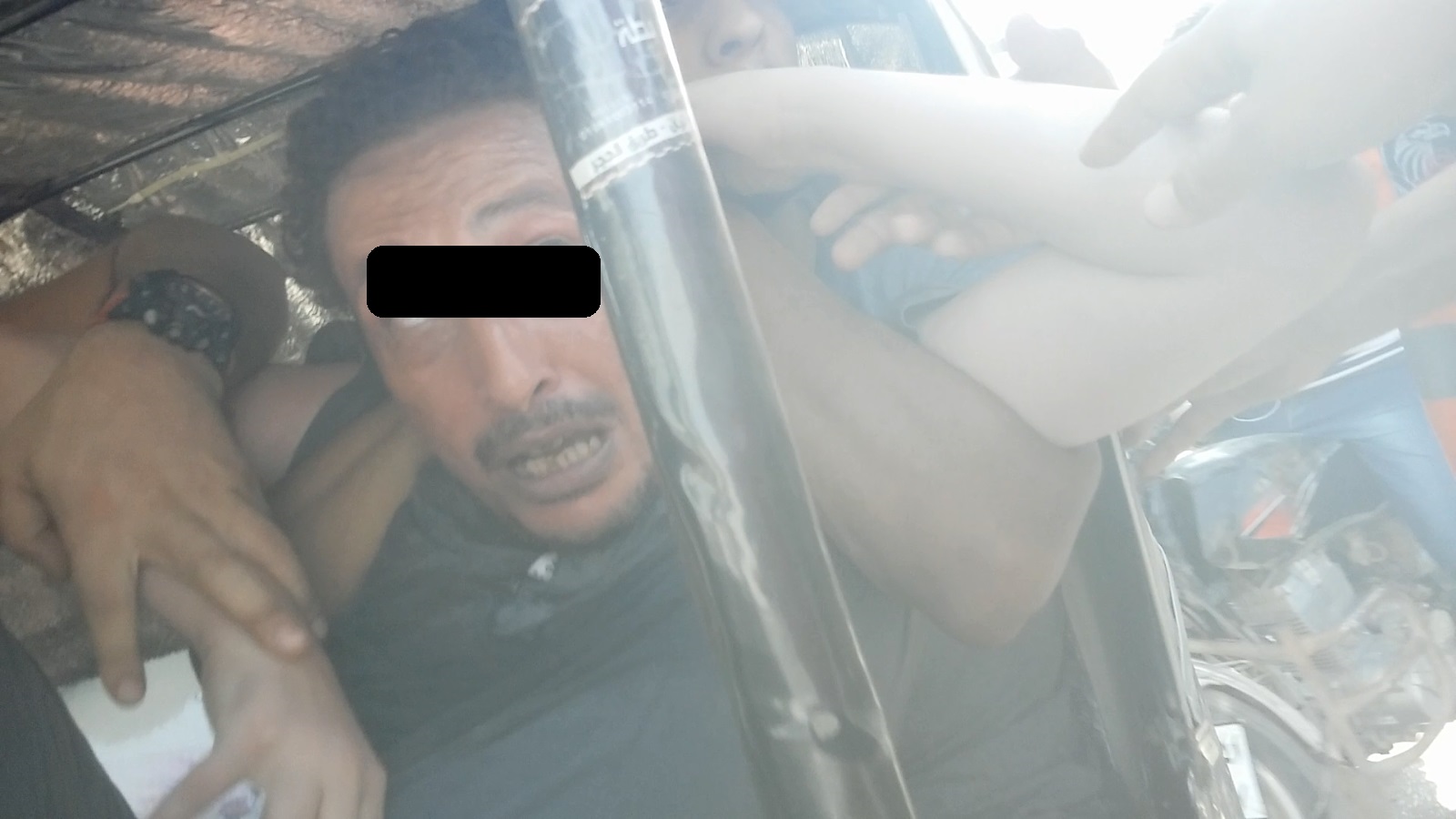 الاعتداء على شاب مدمن واختطافه على يد فرقة شحن بحدائق الأهرام
