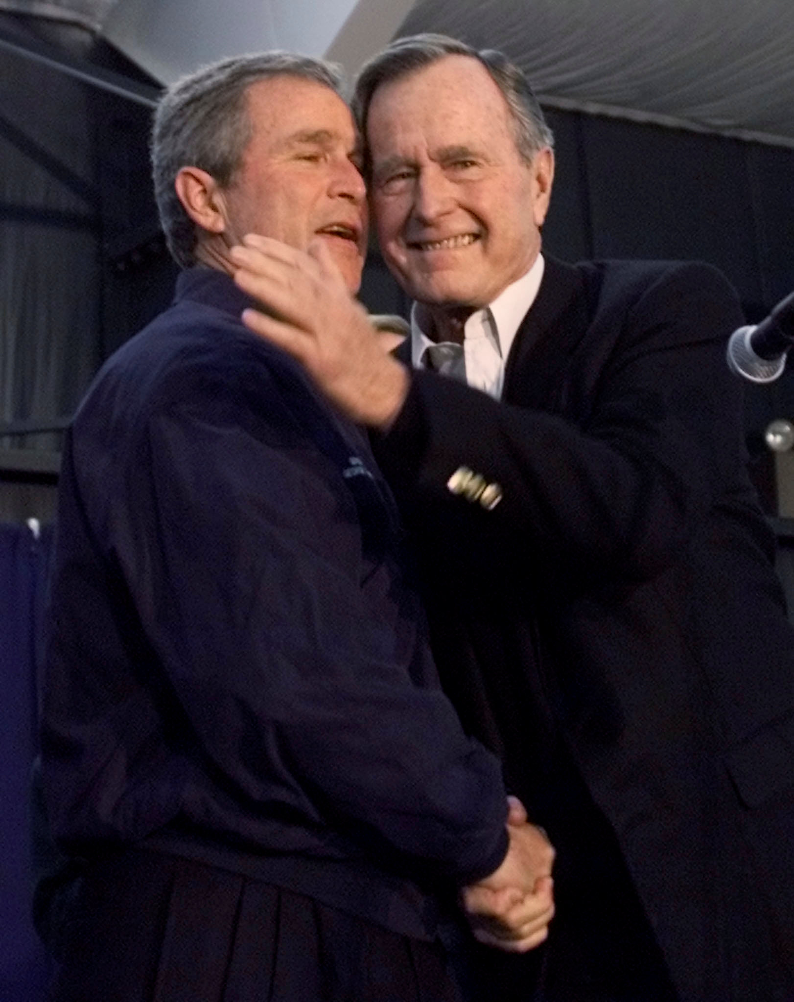 جورج بوش الأب  الرئيس الأمريكى الأسبق  (2)