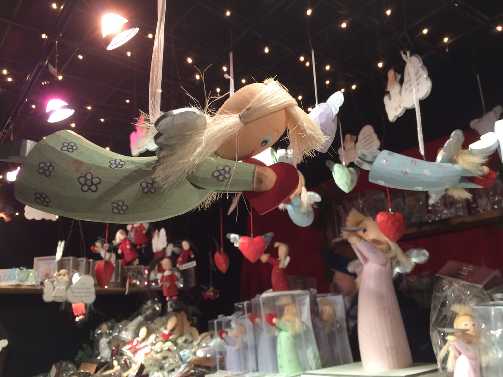 هدايا عيد الميلاد في سوق عيد الميلاد في مدينة بون بألمانيا- اليوم السابع- سمر سمير هدايا عيد الميلاد في سوق عيد الميلاد في مدينة بون بألمانيا- اليوم السابع- سمر سمير