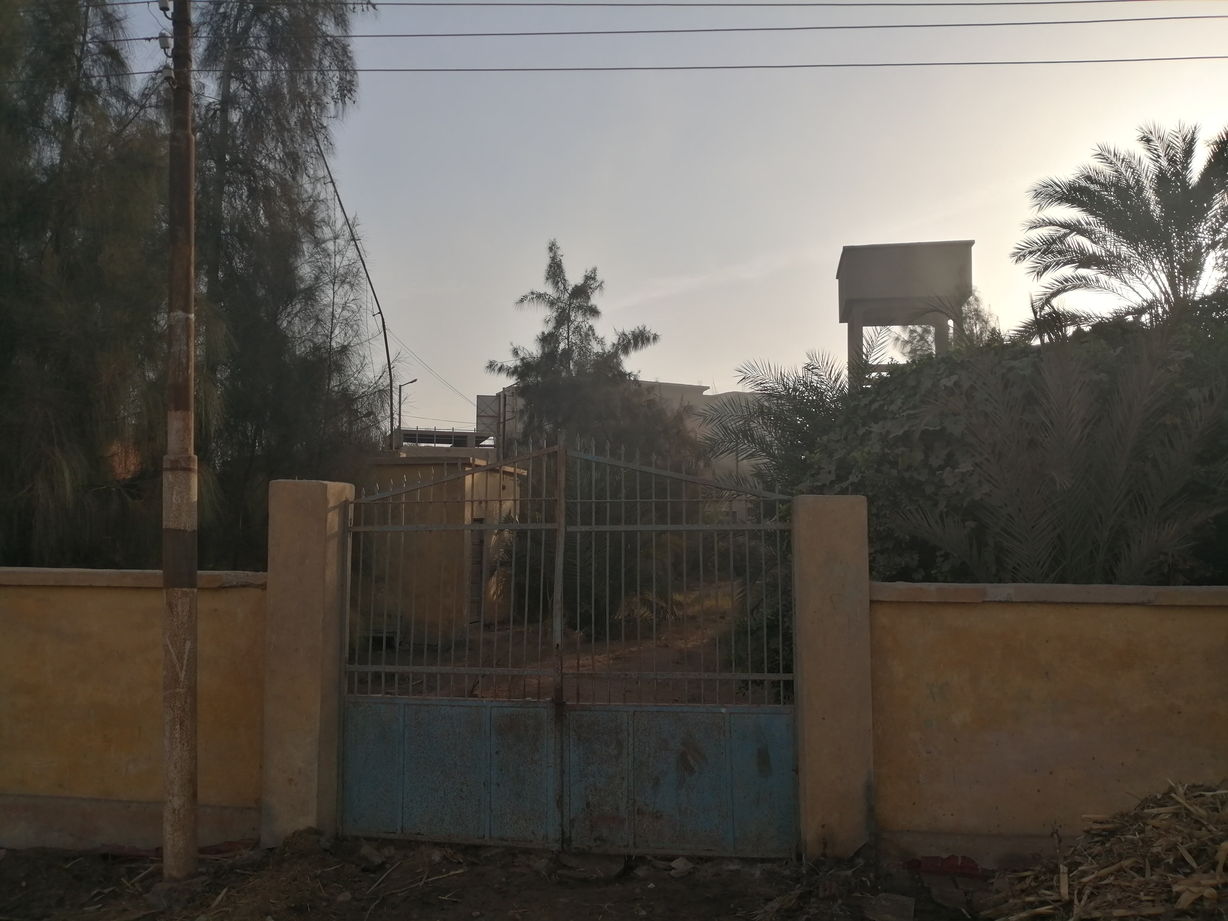 الاهالى يطالبون بمساحة من المحطة القديمة لاقامة محطة رفع الاهالى يطالبون بمساحة من المحطة القديمة لاقامة محطة رفع