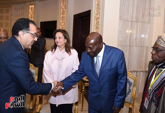 رئيس الوزراء يفتتح فعاليات المعرض الأفريقى الأول للتجارة البينية (1)