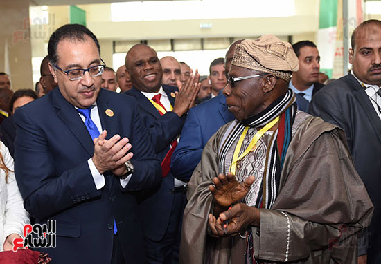 رئيس الوزراء يفتتح فعاليات المعرض الأفريقى الأول للتجارة البينية (26)
