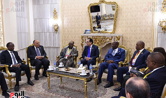 رئيس الوزراء يفتتح فعاليات المعرض الأفريقى الأول للتجارة البينية (7)