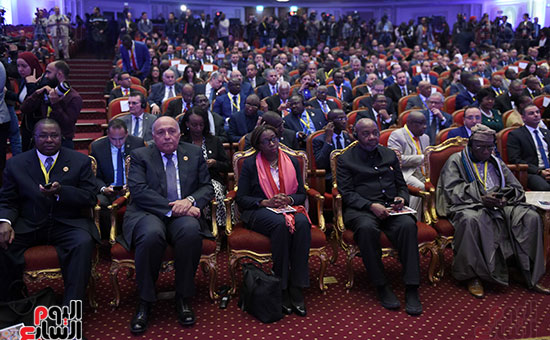 رئيس الوزراء يفتتح فعاليات المعرض الأفريقى الأول للتجارة البينية (10)